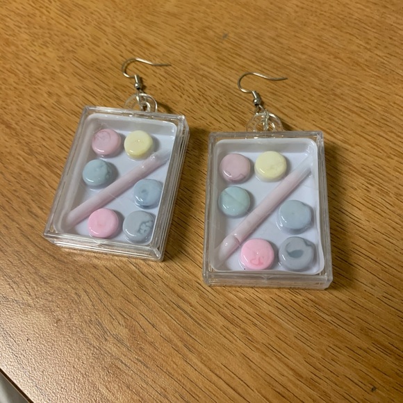 Paint Palette Earrings - Picture 2 of 3